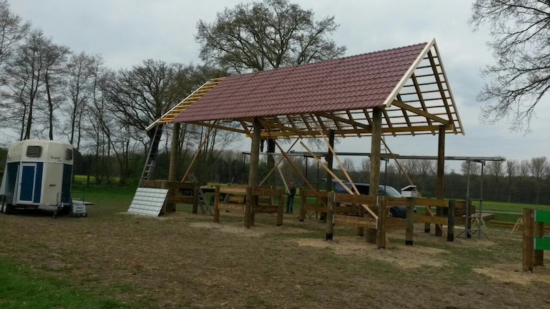 Hindernisbau fĂŒr die Deutsche Meisterschaft der VierspĂ€nnerfahrer