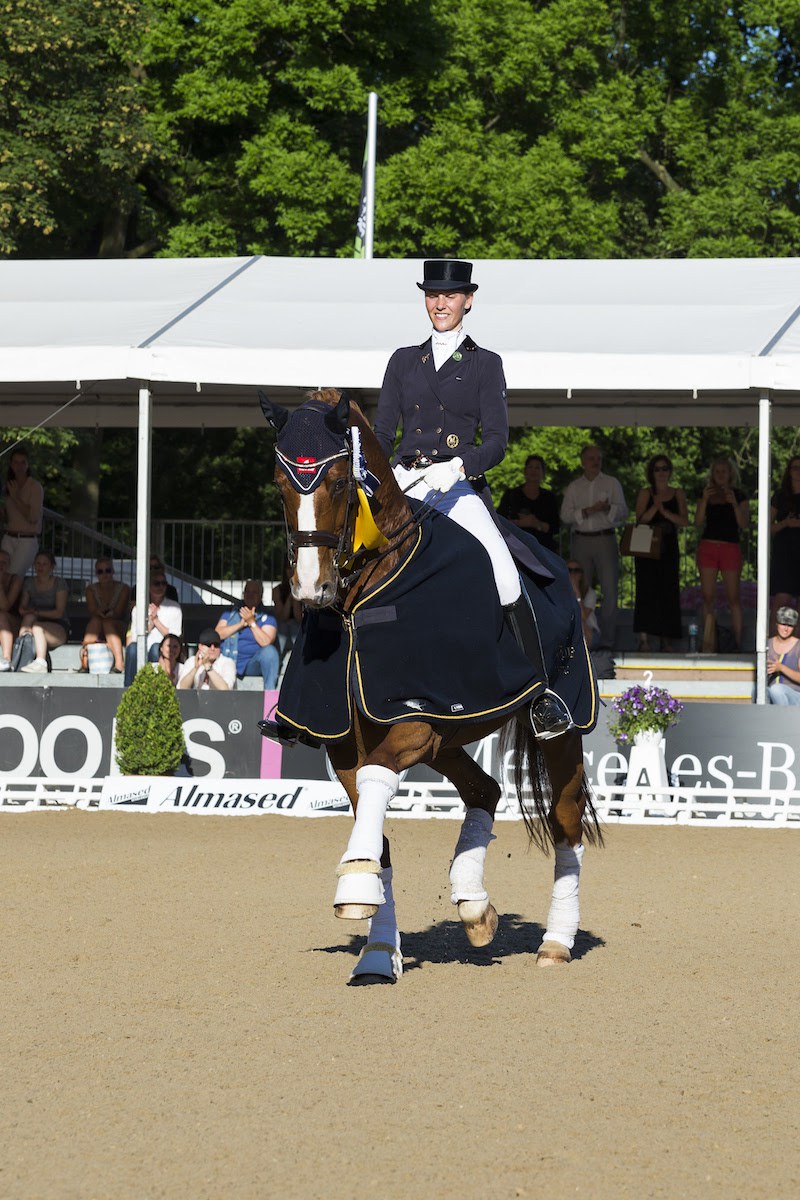 Drei Mal Dressur im Derby-Park –  Siege für Keller, Faurie und Ellendt