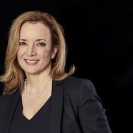 FEI-Generalsekretärin Sabrina Ibanez zur Präsidentin der paralympischen Vereinigung gewählt